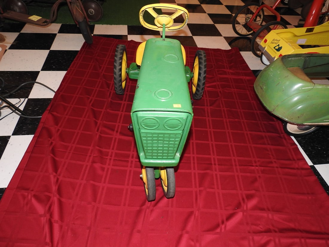 Repainted John Deere Pedal Tractor (1 of 7)