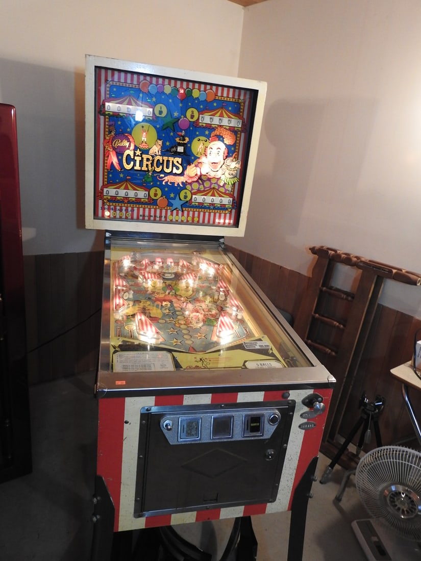1973 Bally Circus Pinball Machine (1 of 19)