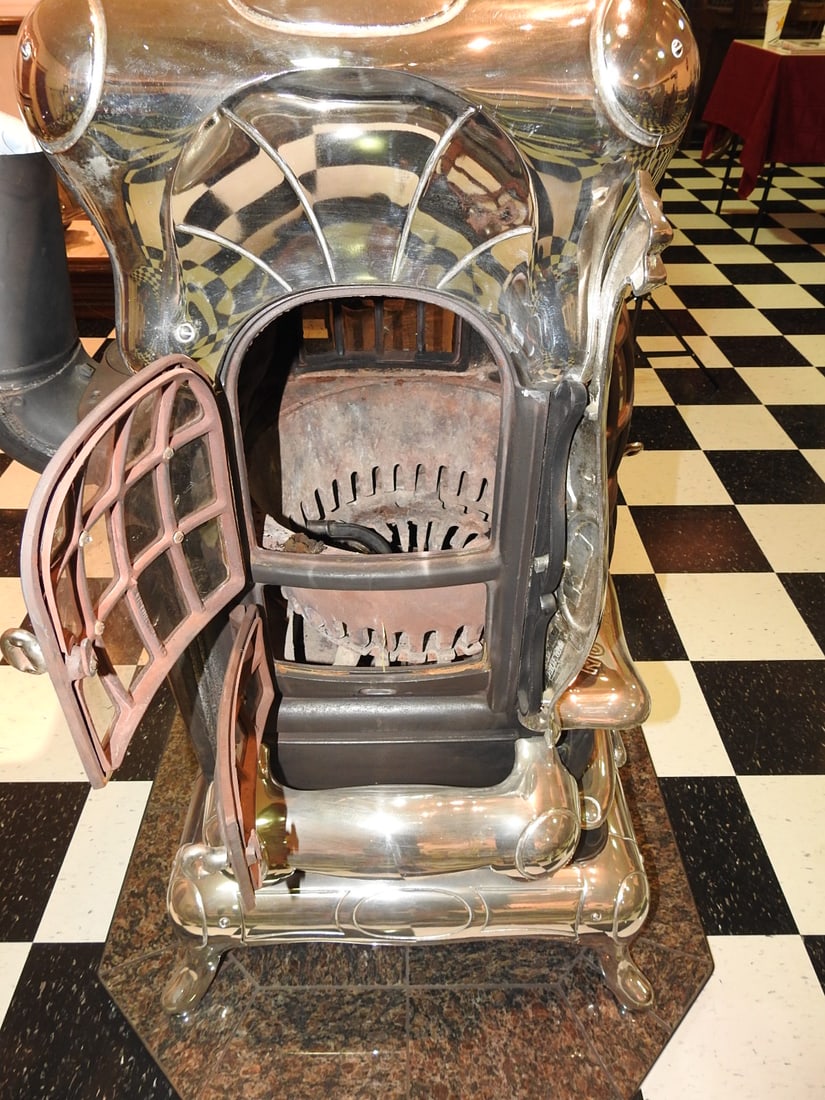 Janney-Semple-Hill Co. The Winner No. 16 Parlor Stove - 5