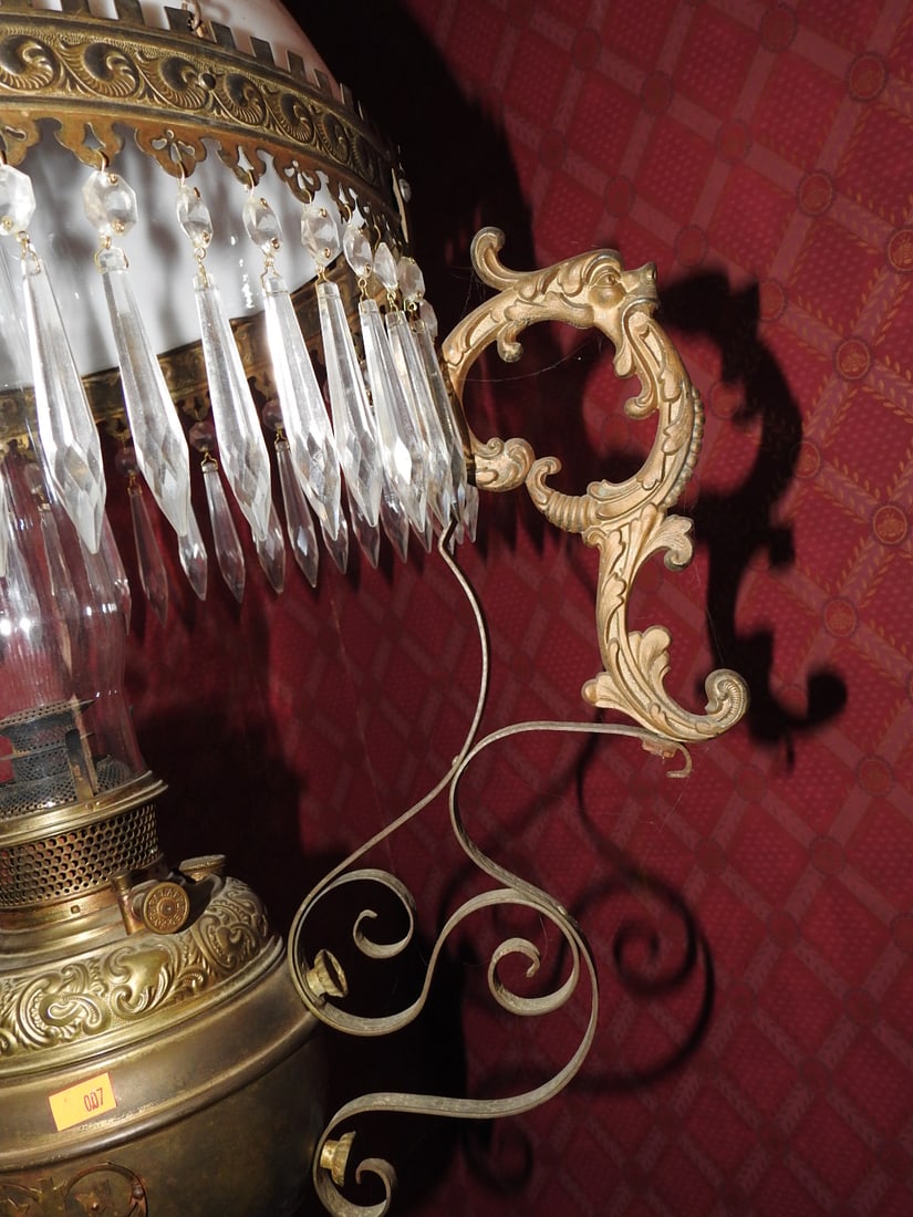 Antique Victorian Hanging Parlor Lamp - 3
