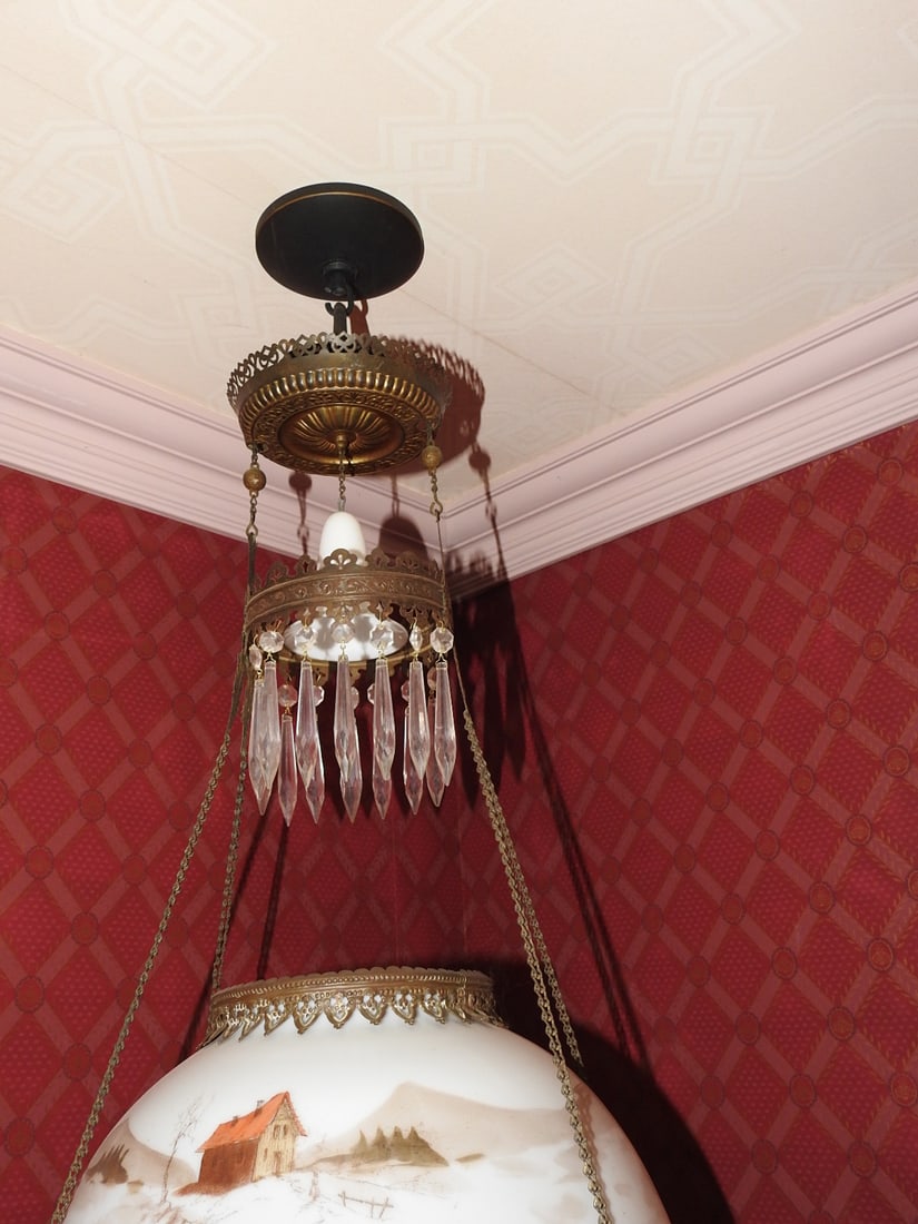Antique Victorian Hanging Parlor Lamp - 4