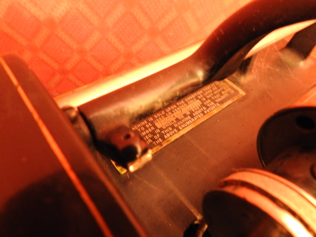 Edison Standard Cylinder Phonograph with Horn - 6