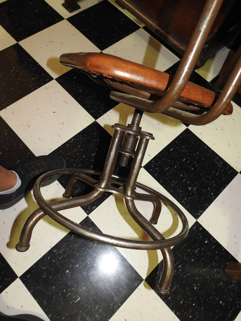 Sturgis Posture Chair with Leather Seat - 3