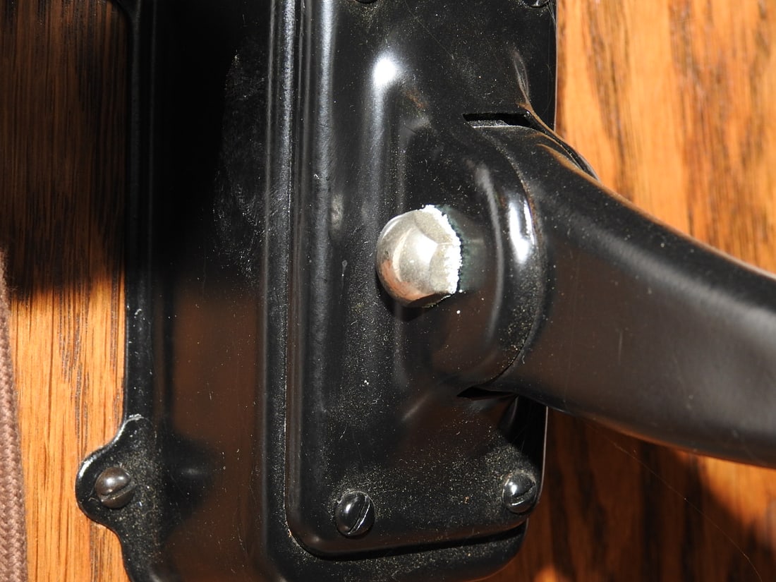 Montgomery Ward Diamond Oak Wall Telephone - 6