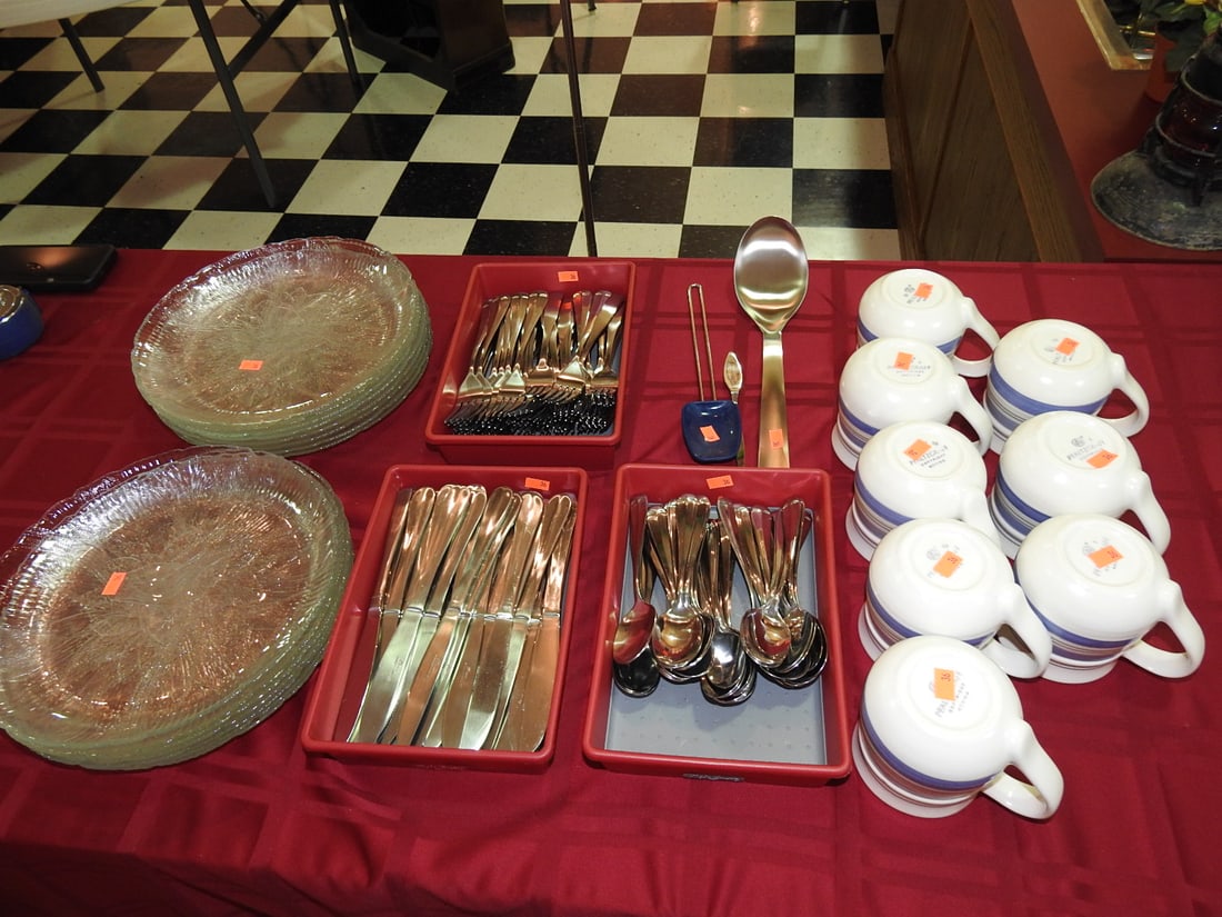 Mixed Dinnerware and Flatware Lot with Pfaltzgraff Mugs - 5