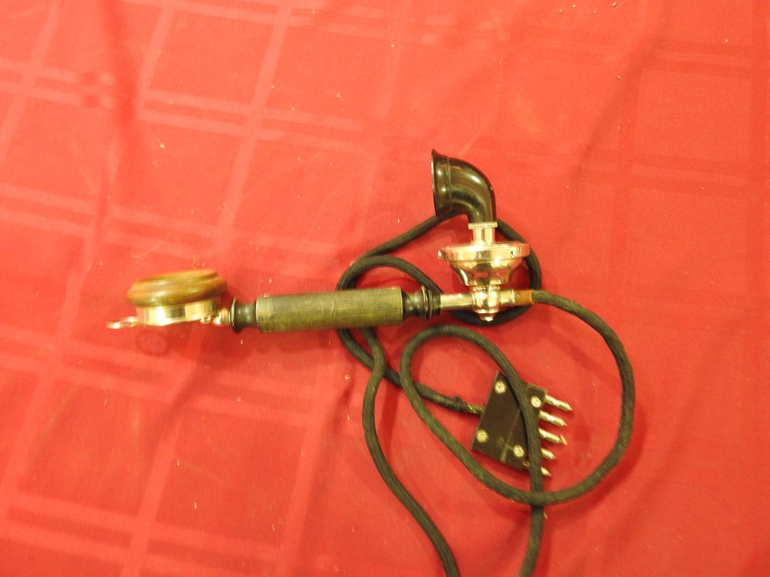 Antique Telephone Receiver and Cord Assembly - 3