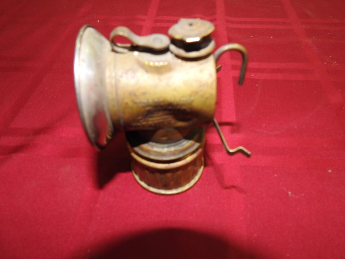 Justrite Brass Carbide Lamp - 3