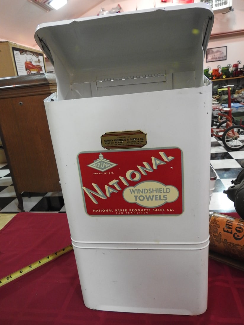 National Windshield Service Station Display Cabinet (1 of 8)