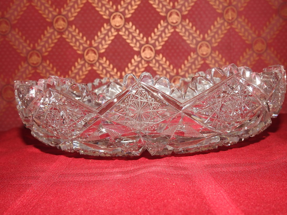 ABP Cut Crystal Round Serving Plate: American Brilliant Period style hand-cut crystal round serving plate or tray with hobstar, fan and geometric cutting. Approx. 2 x 10 x 10 in. Unmarked unless otherwise noted; maker/pattern attribution