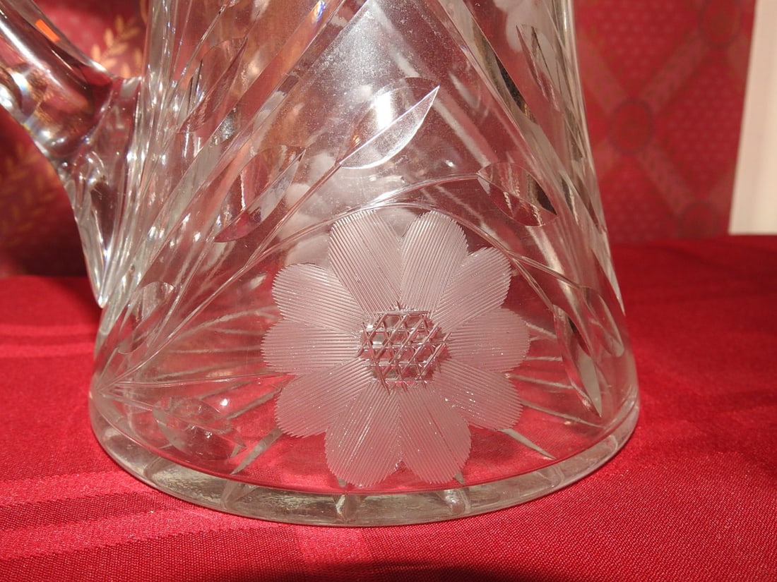 Etched Crystal Pitcher and Six-Glass Water Set - 3