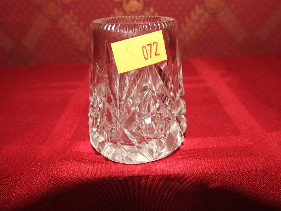 Cut Crystal Cordial / Shot Glass: Vintage cut crystal cordial or shot glass with geometric cut decoration. Approx. 2.25 x 1.75 x 1.75 in. Unmarked unless otherwise noted; maker/pattern attribution is based on visible form, cuts and
