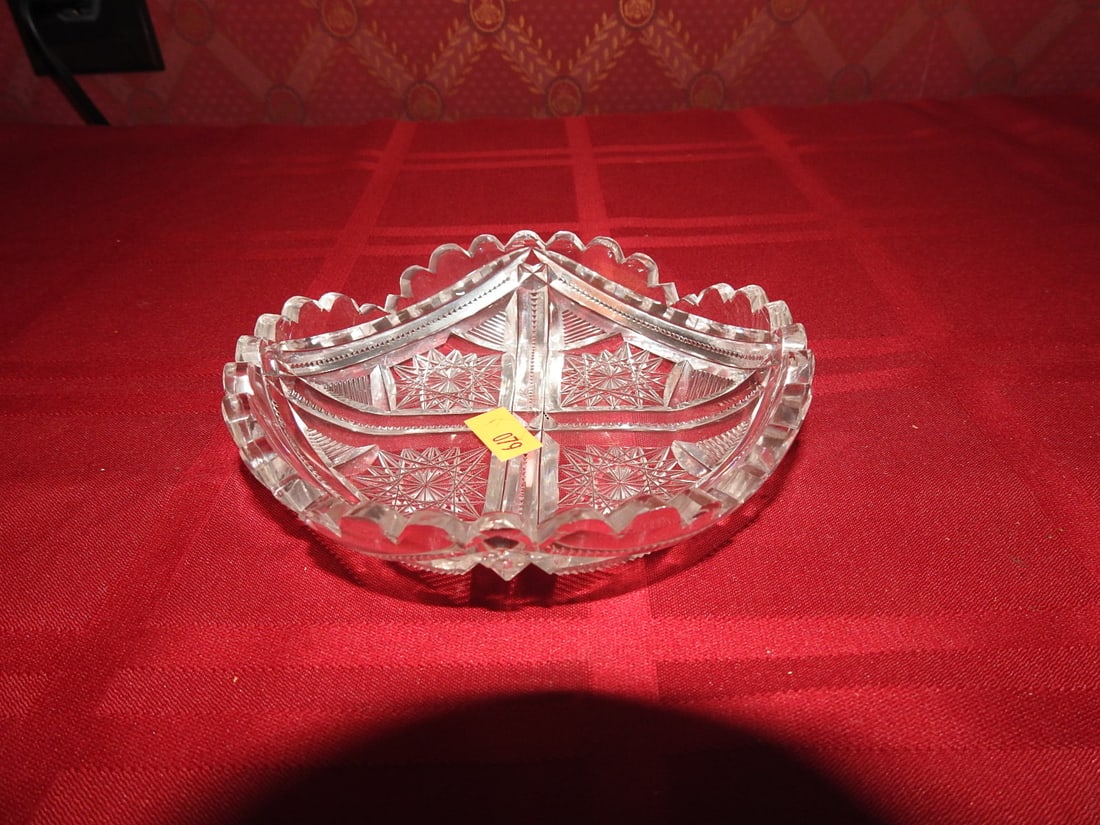 Pressed Glass Square Relish Dish: Vintage pressed glass square relish, nappy or serving dish with scalloped rim and molded geometric decoration. Approx. 1 x 5.25 x 5.25 in. Unmarked unless otherwise noted; maker/pattern attribution