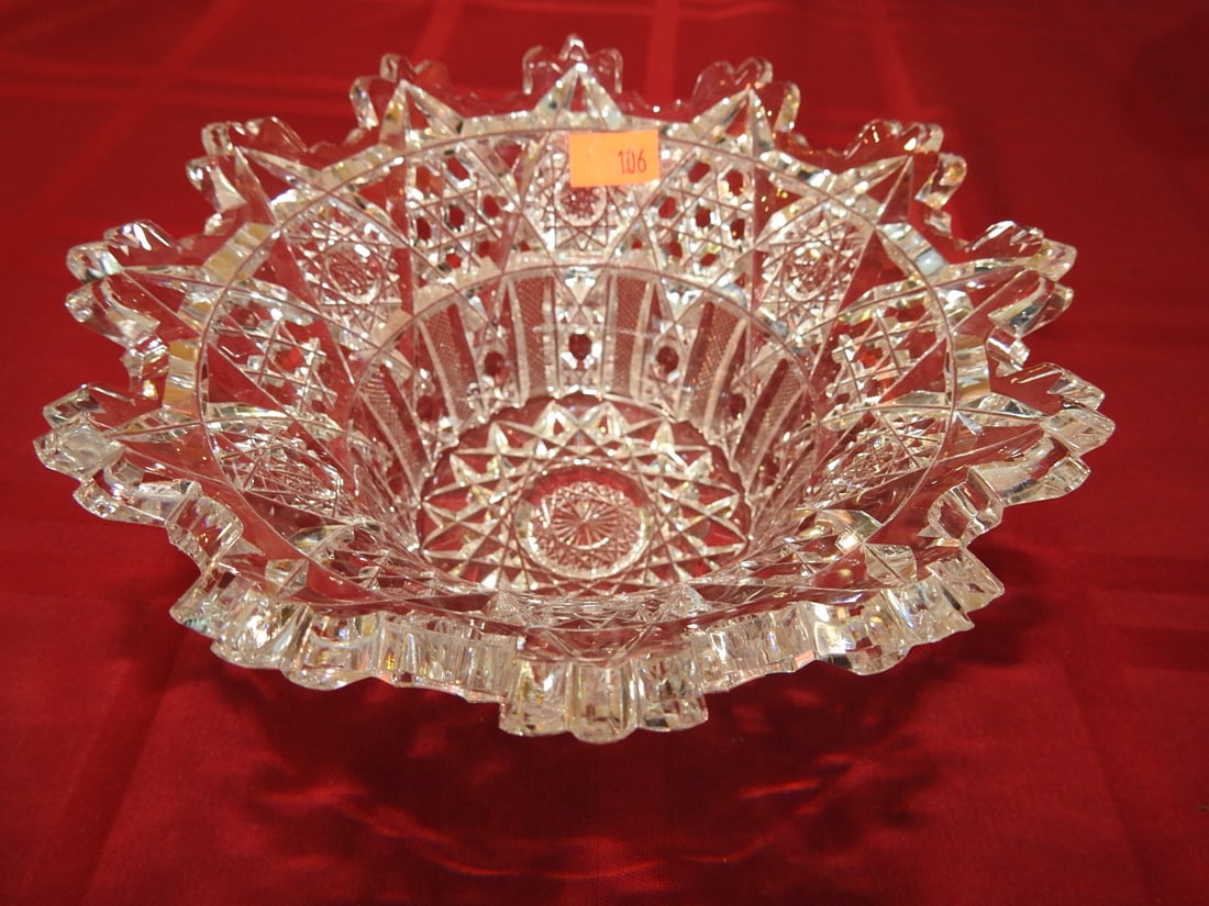 ABP Cut Glass Fruit / Centerpiece Bowl: American Brilliant Period hand-cut glass fruit or centerpiece bowl with scalloped rim and hobstar/fan geometric panels. Approx. 3 x 6.5 x 6.5 in. Unmarked unless otherwise noted; maker/pattern