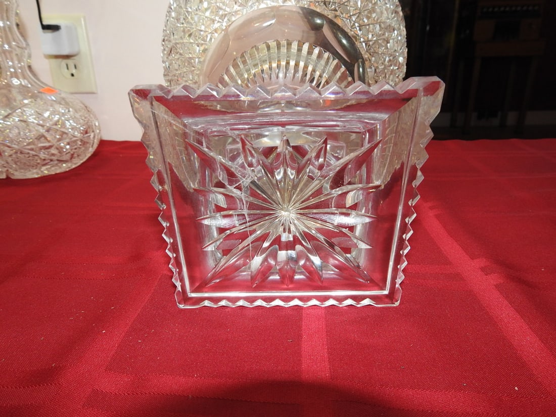 Large Pedestal Cut Glass Centerpiece Bowl - 4