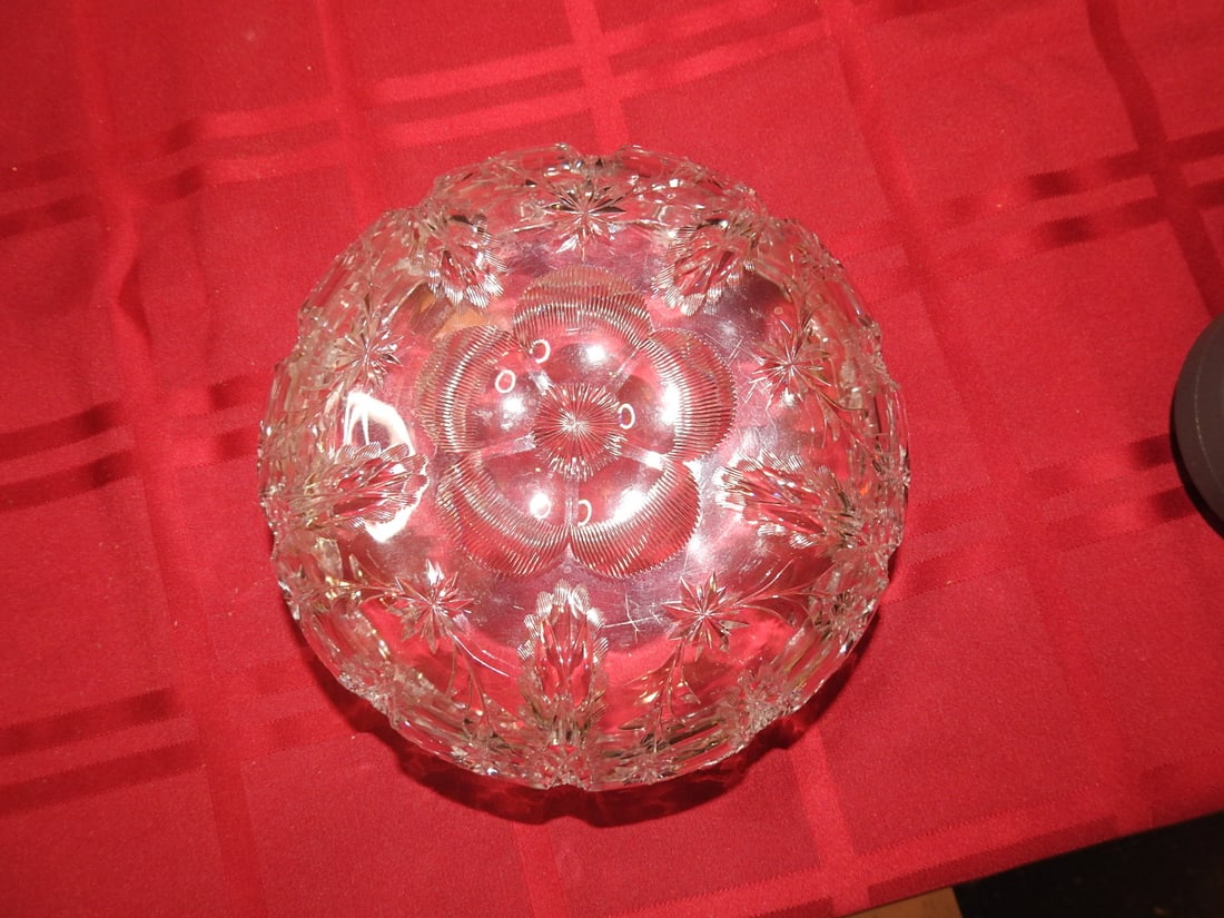 Floral Wheel-Etched Glass Console Bowl - 5