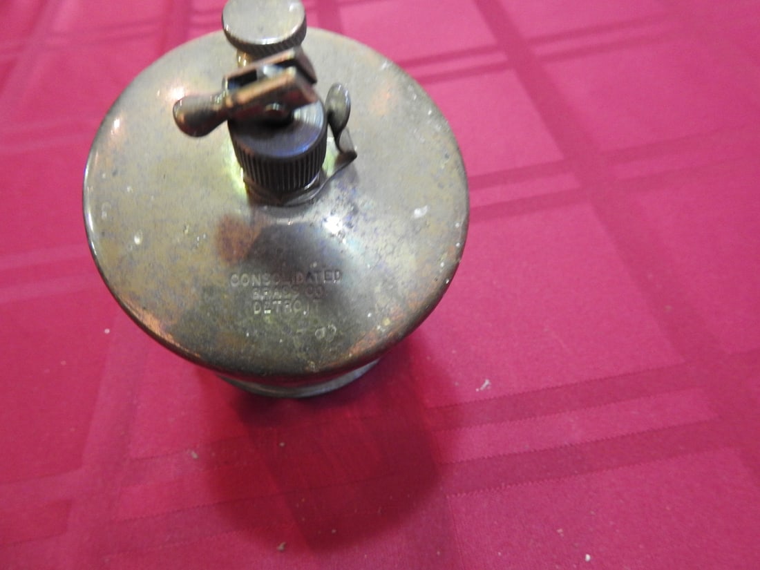 Detroit Brass Co. Brass and Glass Cylinder Oiler - 5