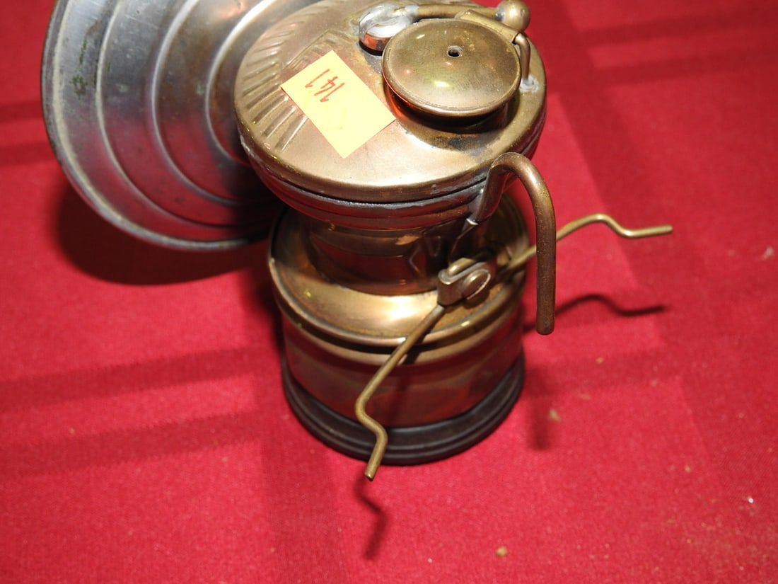 Auto-Lite Universal Carbide Miner Lamp - 3