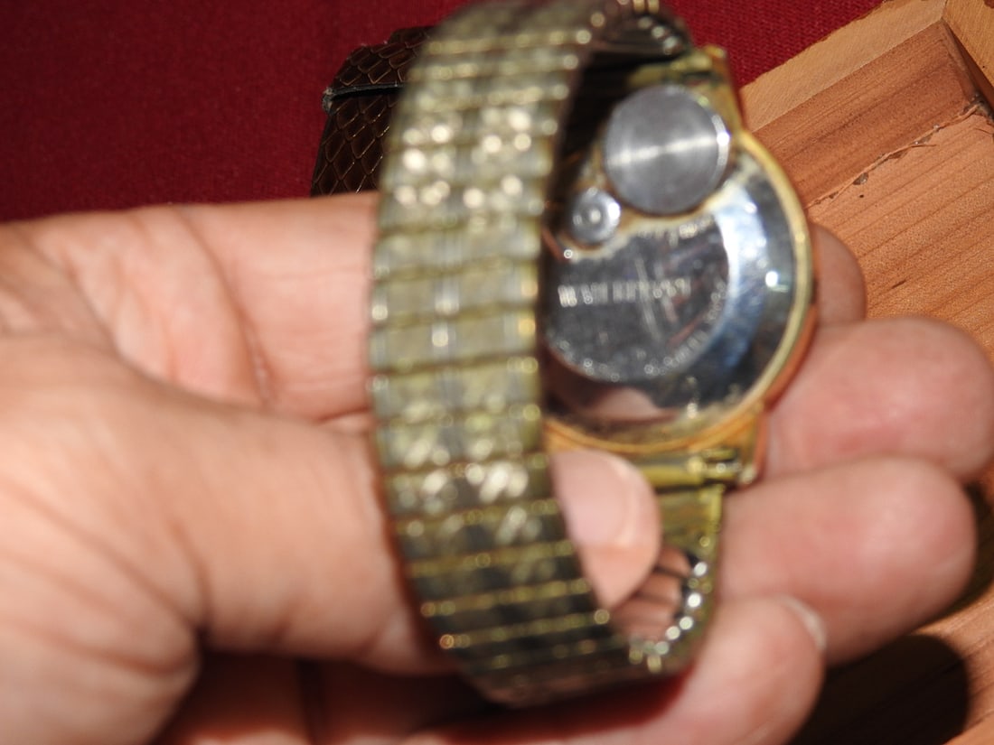 Wood Box with Timex, Wyler and Buren Watches - 6