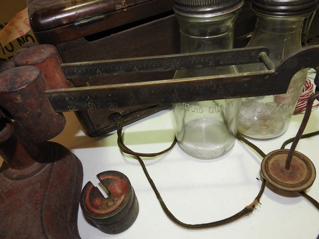 American Cutlery Counter Scale with Pan - 6