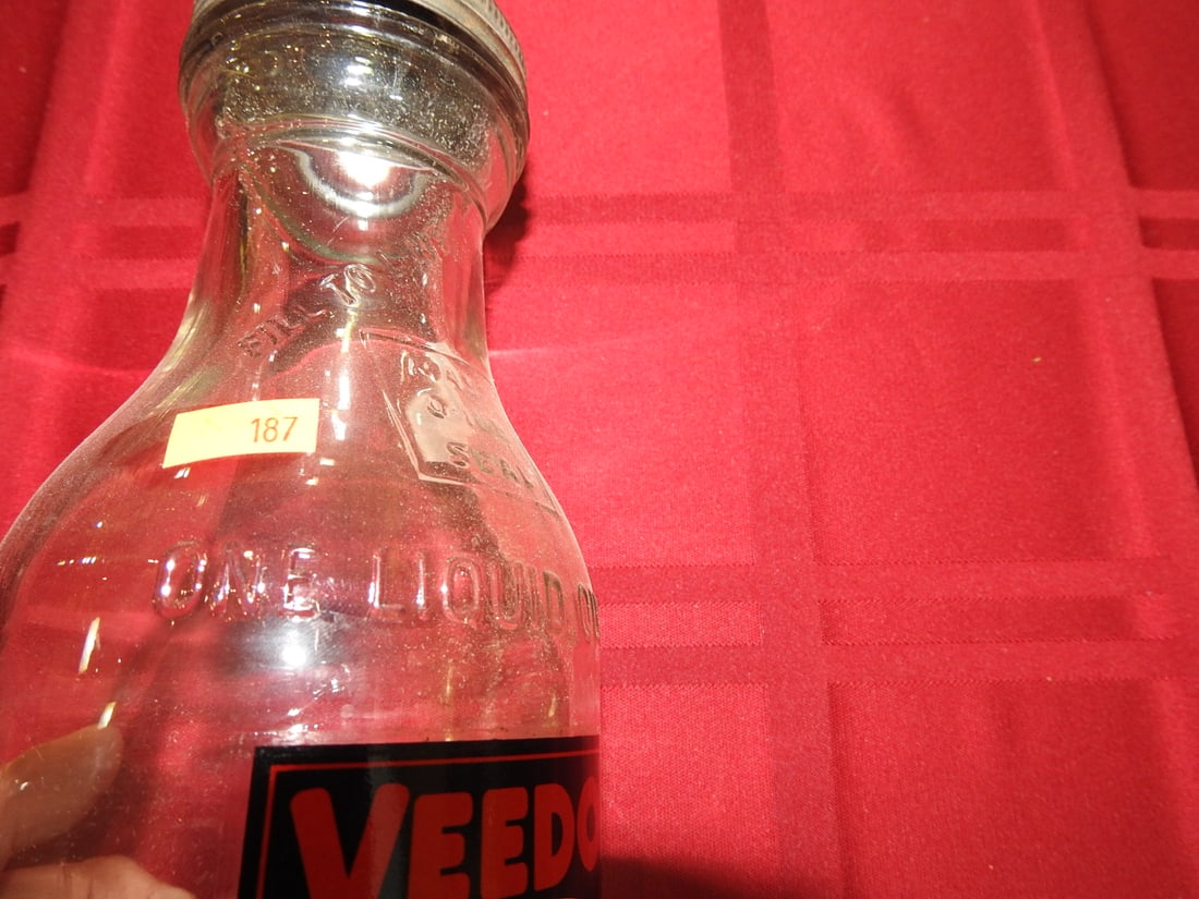 Veedol Motor Oil Glass Bottle with Spout - 2