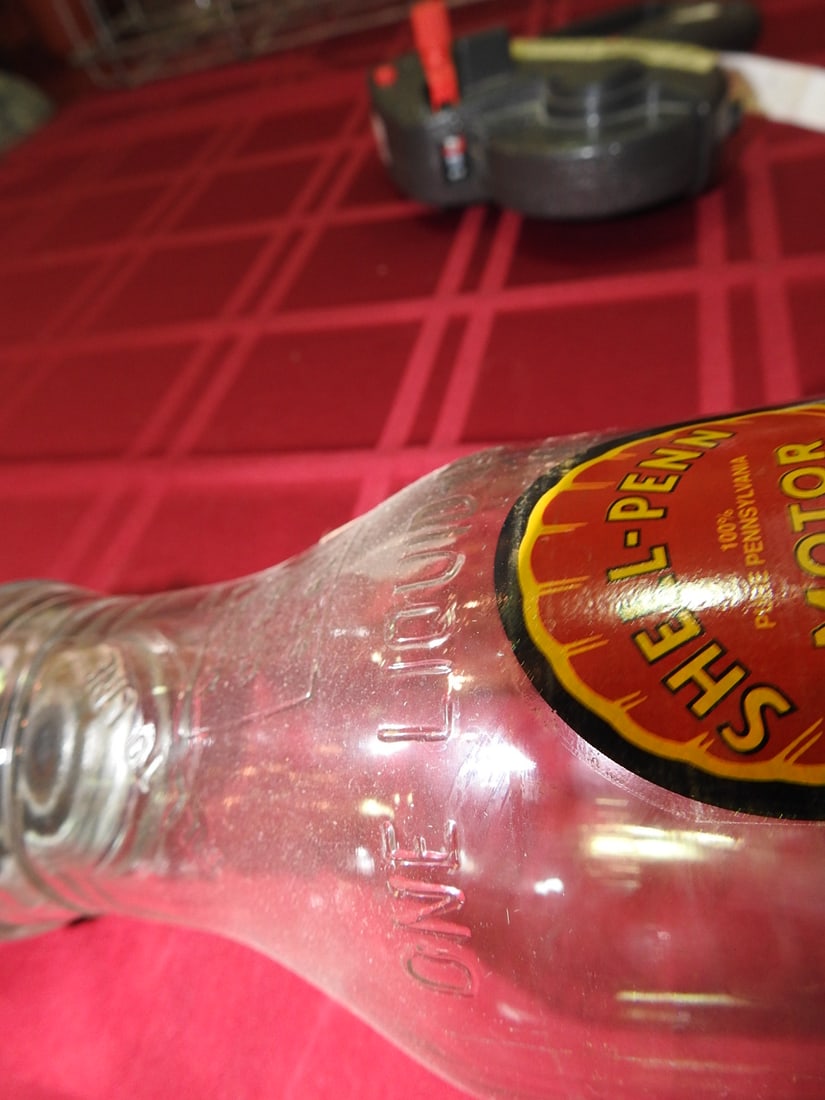 Shell Penn Motor Oil Glass Bottle with Spout - 3