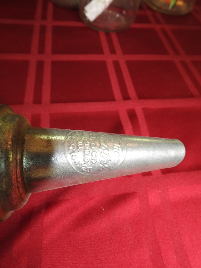 Shell Penn Motor Oil Glass Bottle with Spout - 6