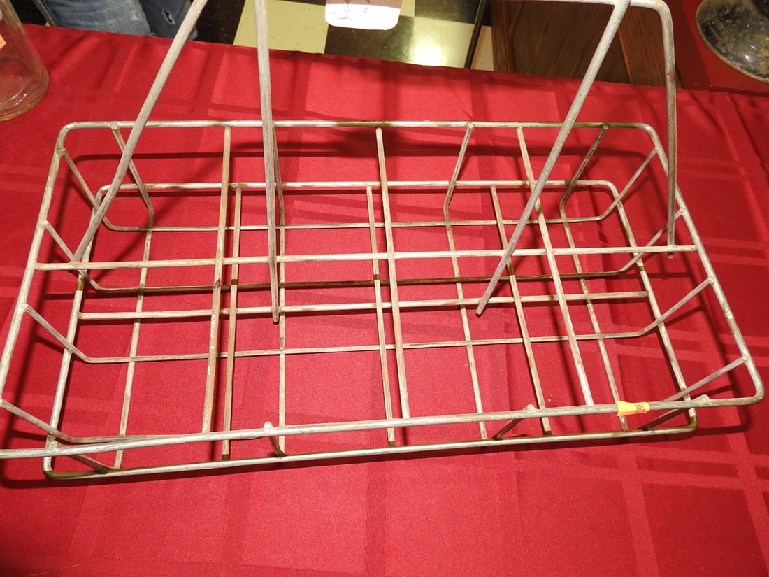 Wire Carrying Crate for Eight Quart Oil Bottles - 3