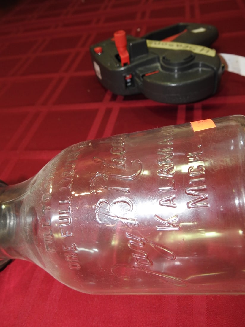 Jay B. Rhodes Co. Quart Glass Oil Bottle - 2