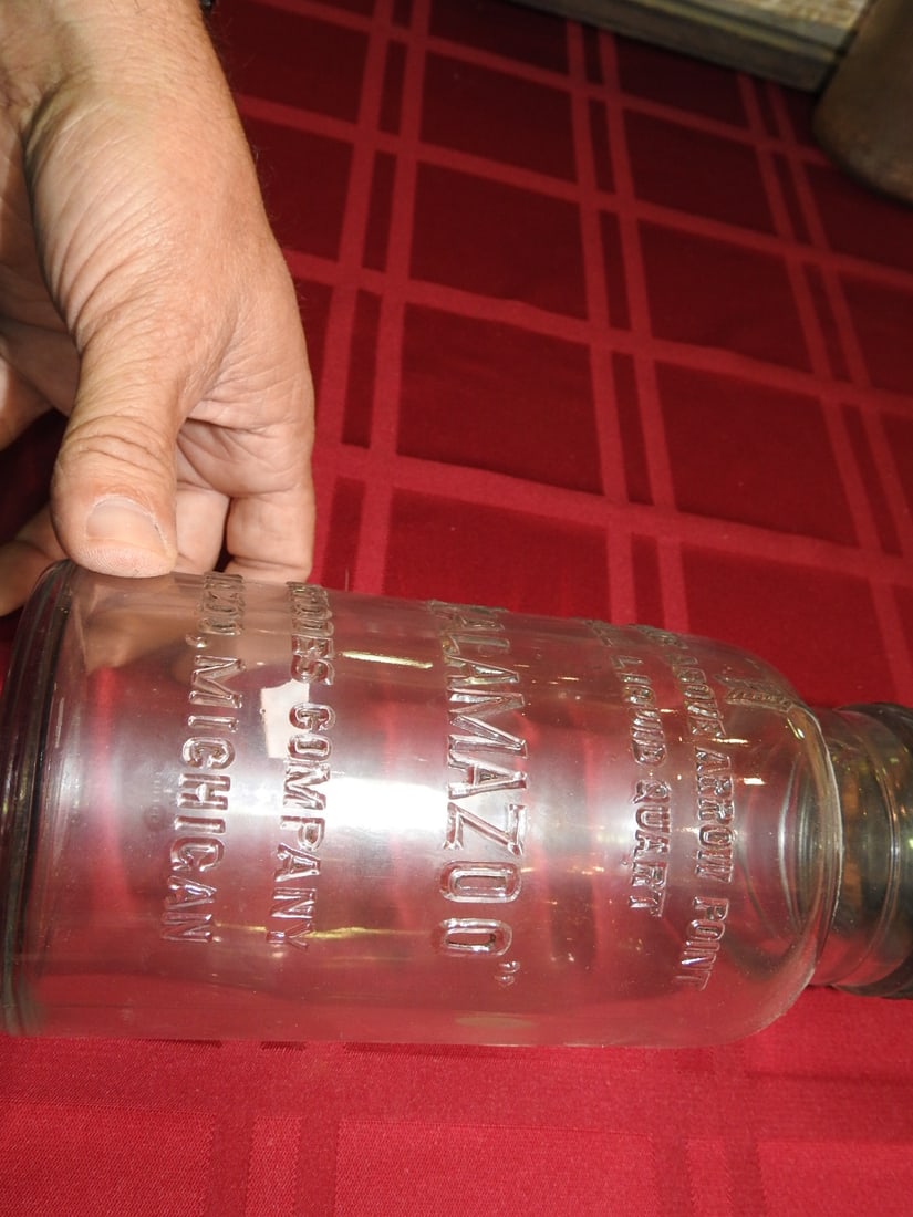 The Kalamazoo Quart Glass Oil Bottle Jay B. Rhodes - 3