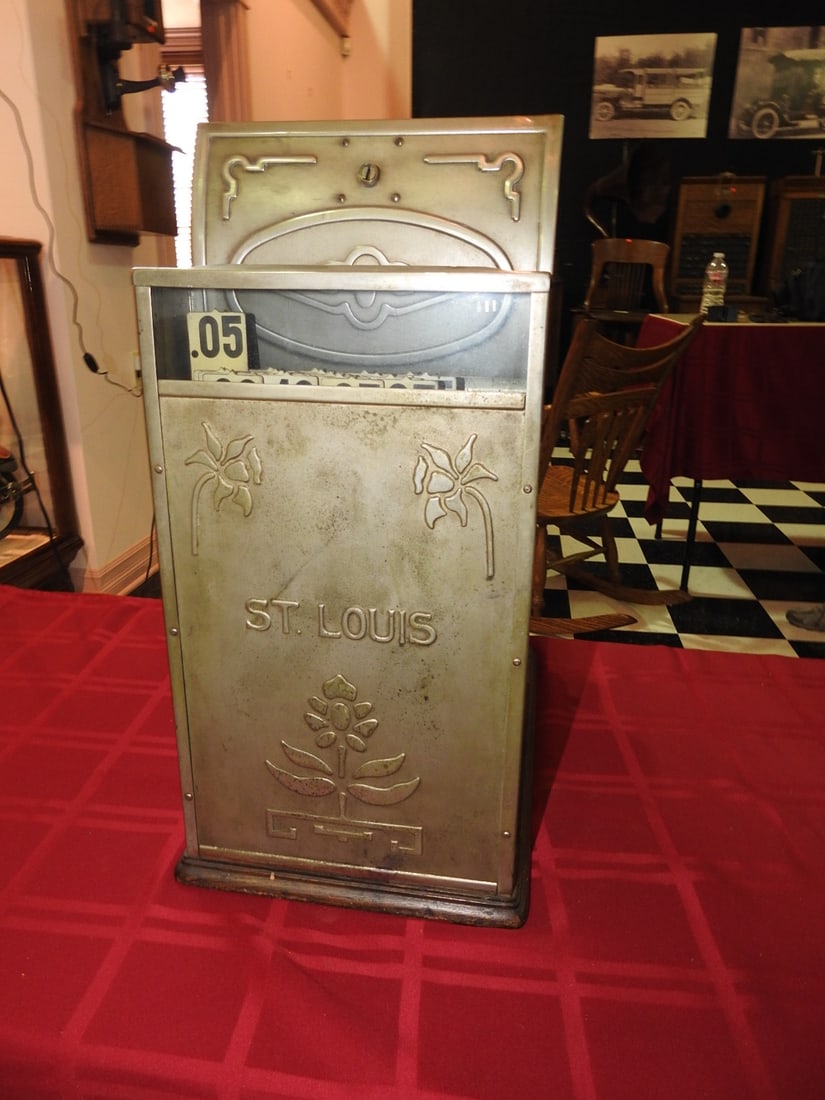 St. Louis Cash Register Co. Antique Register - 7