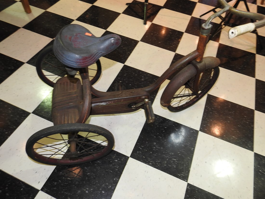 Powell PAL Original Tricycle - 4