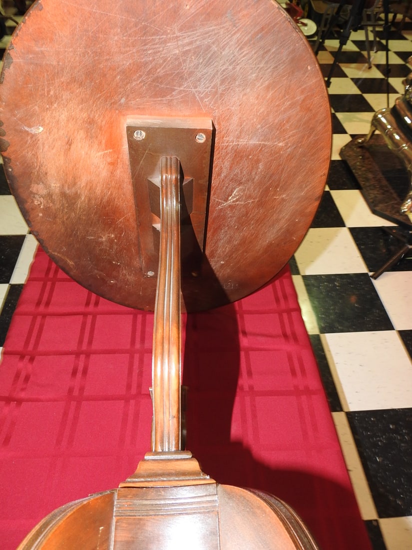 Turn-of-Century Round Wood Side Table - 5
