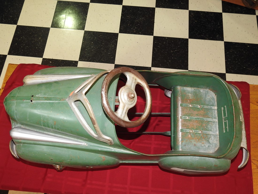 1941 Murray Chrysler Pedal Car, Original Green - 10