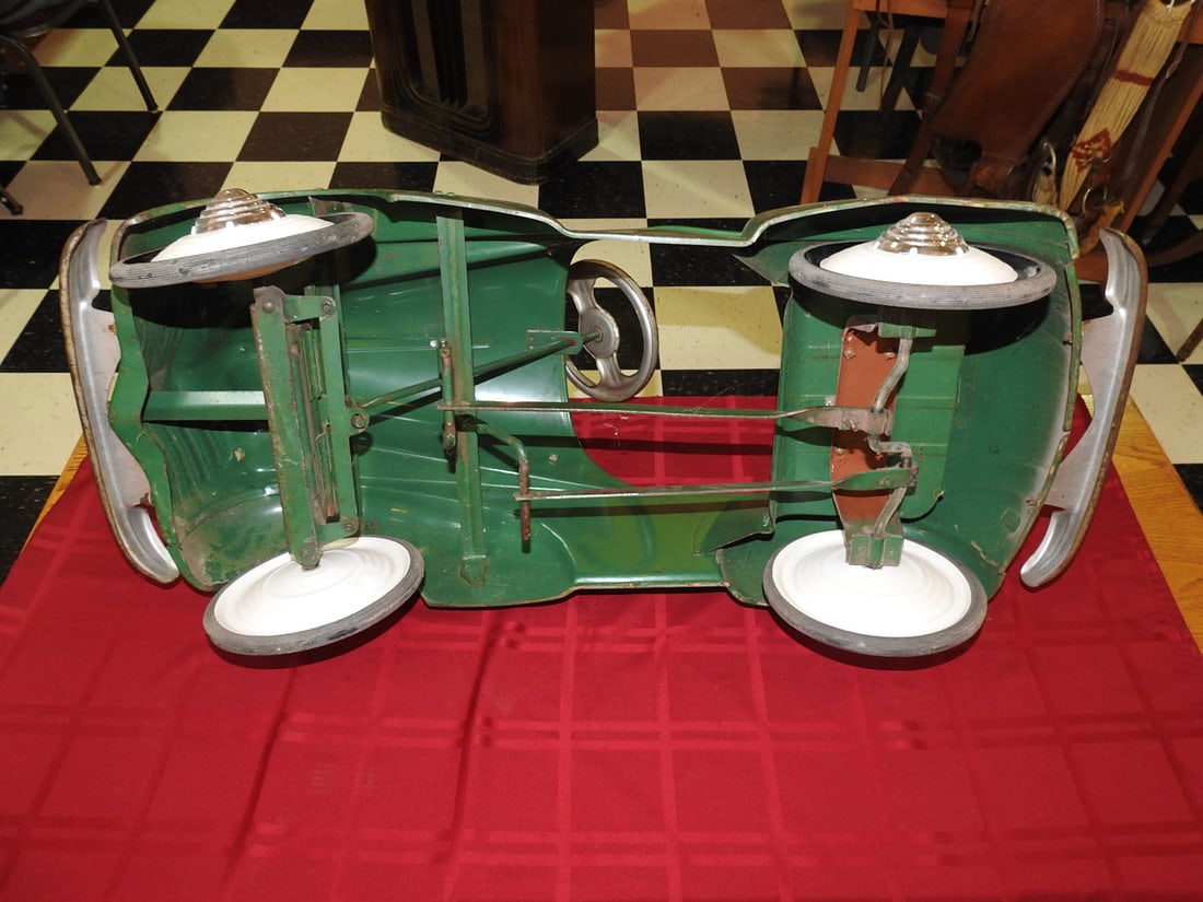 1941 Murray Chrysler Pedal Car, Original Green - 14