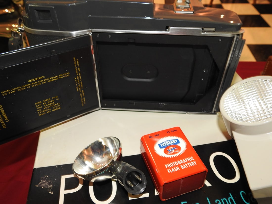 Polaroid Model 900 Electric Eye Land Camera Kit - 13