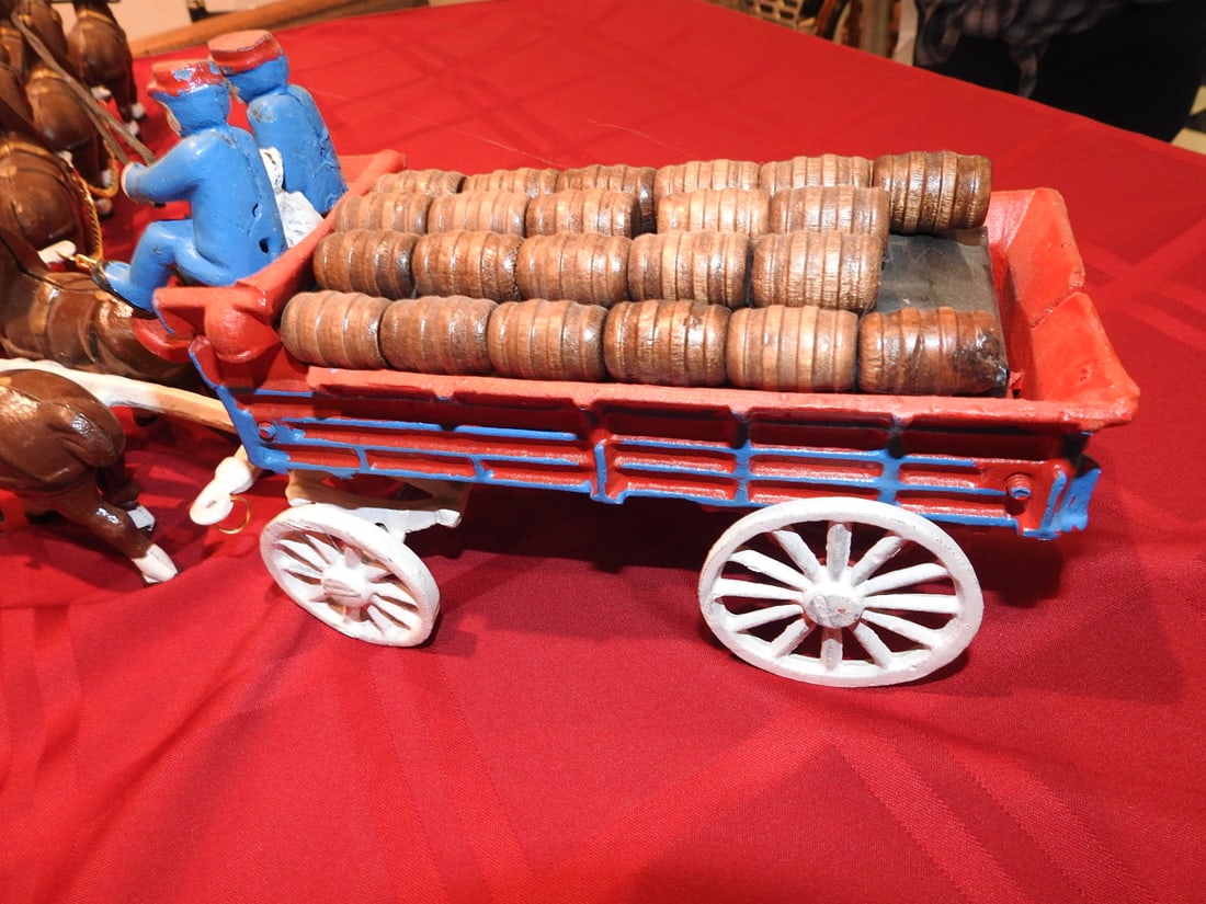 Budweiser Clydesdale Eight-Horse Hitch Wagon - 7