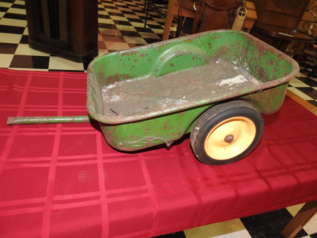Vintage John Deere Metal Trailer - 3