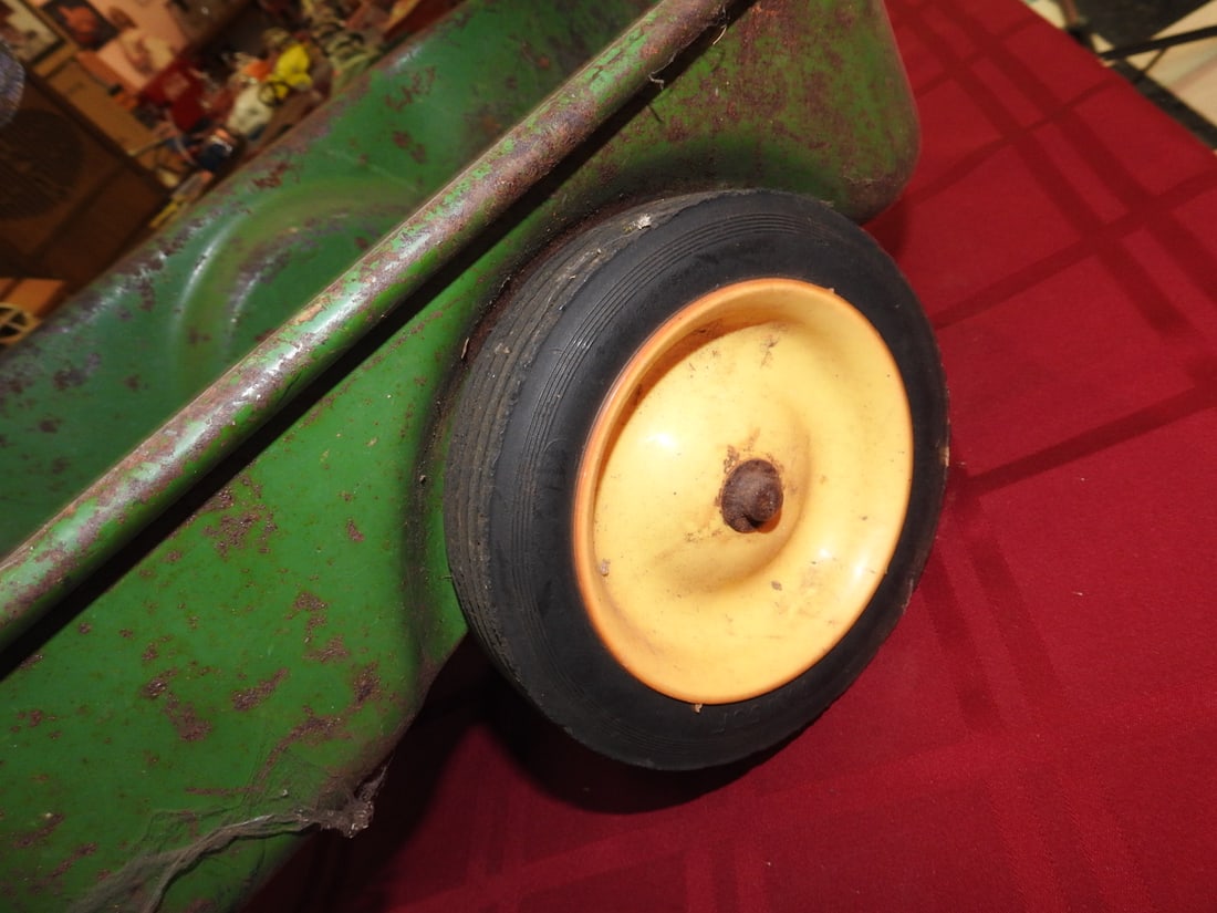 Vintage John Deere Metal Trailer - 6