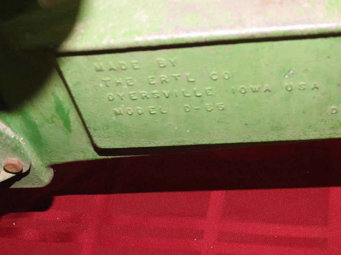 ERTL John Deere Model No. 20 Pedal Tractor - 4