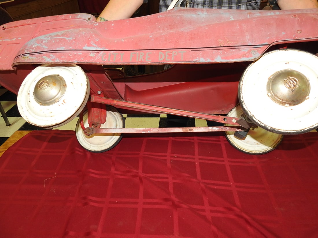 1950s Murray City Fire Dept Pedal Car - 10