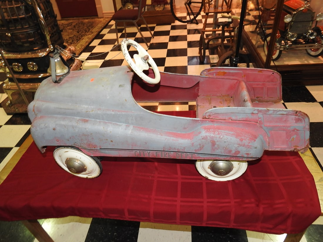 1950s Murray City Fire Dept Pedal Car (1 of 12)