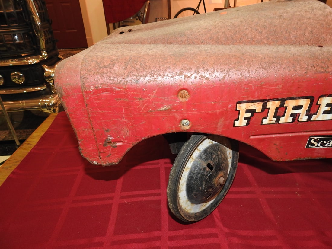 Fire Fighter Sears No. 508 Pedal Car - 4