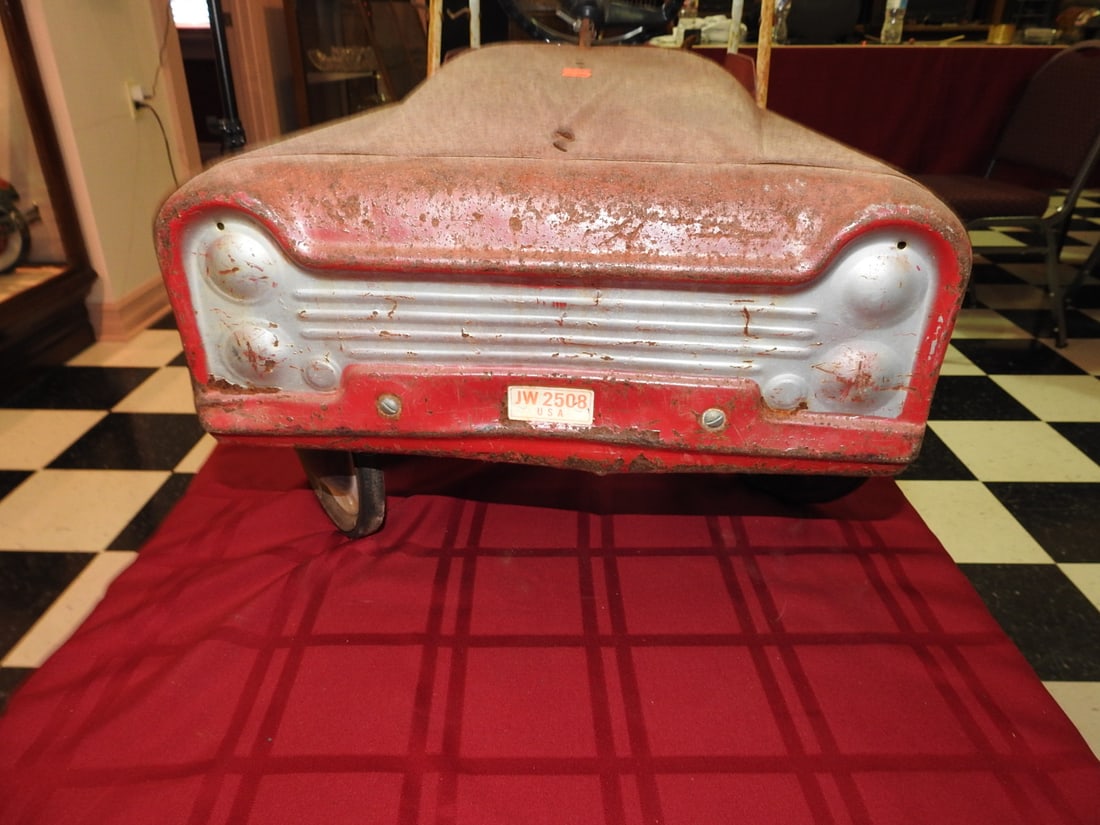 Fire Fighter Sears No. 508 Pedal Car - 5