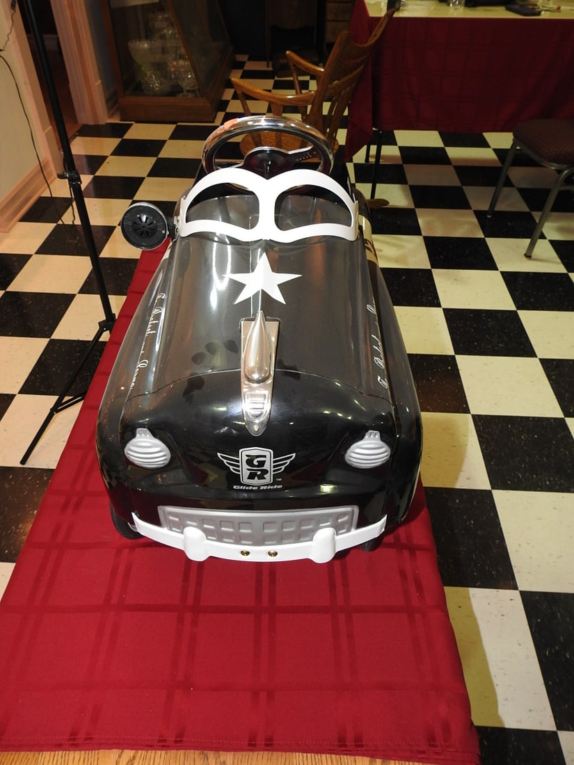 Burns Novelty Glide Ride Highway Patrol Pedal Car - 2