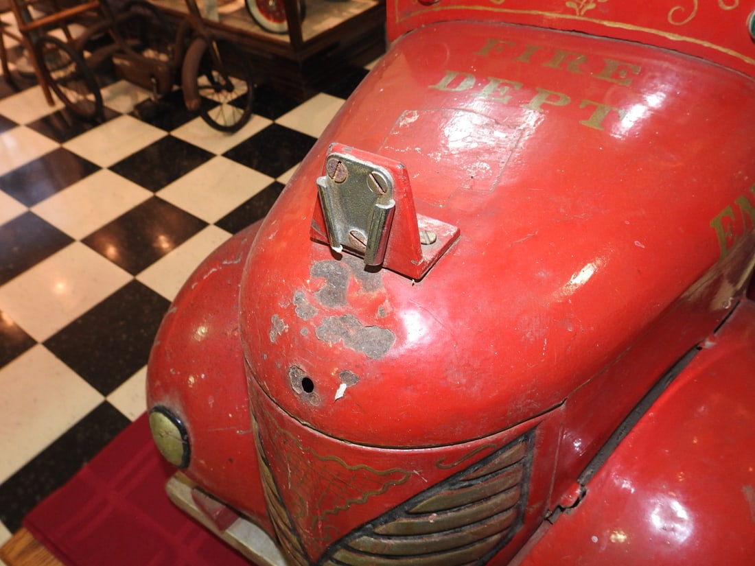 Gendron Skippy Fire Engine No. 1 Pedal Car - 11