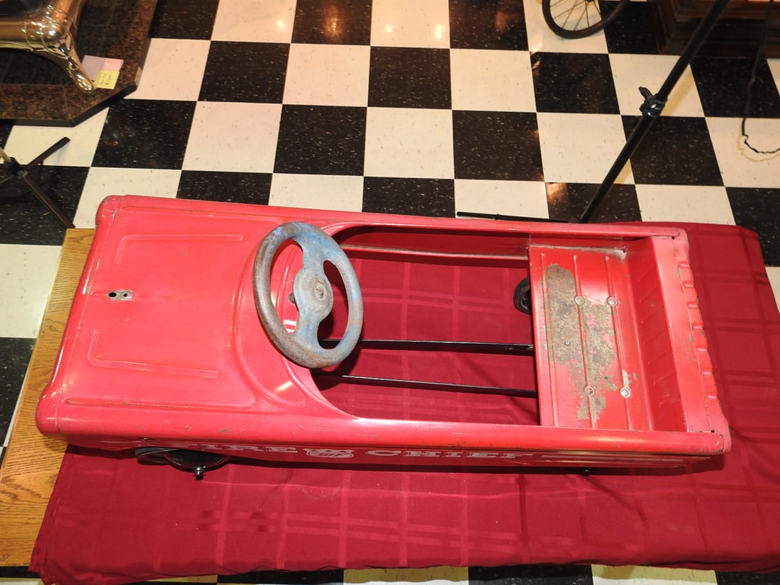 Western Flyer Fire Chief Pedal Car - 2