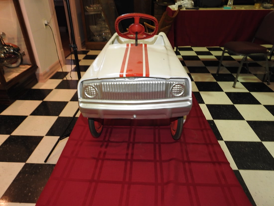 Murray Pinto Rally Pedal Car - 2