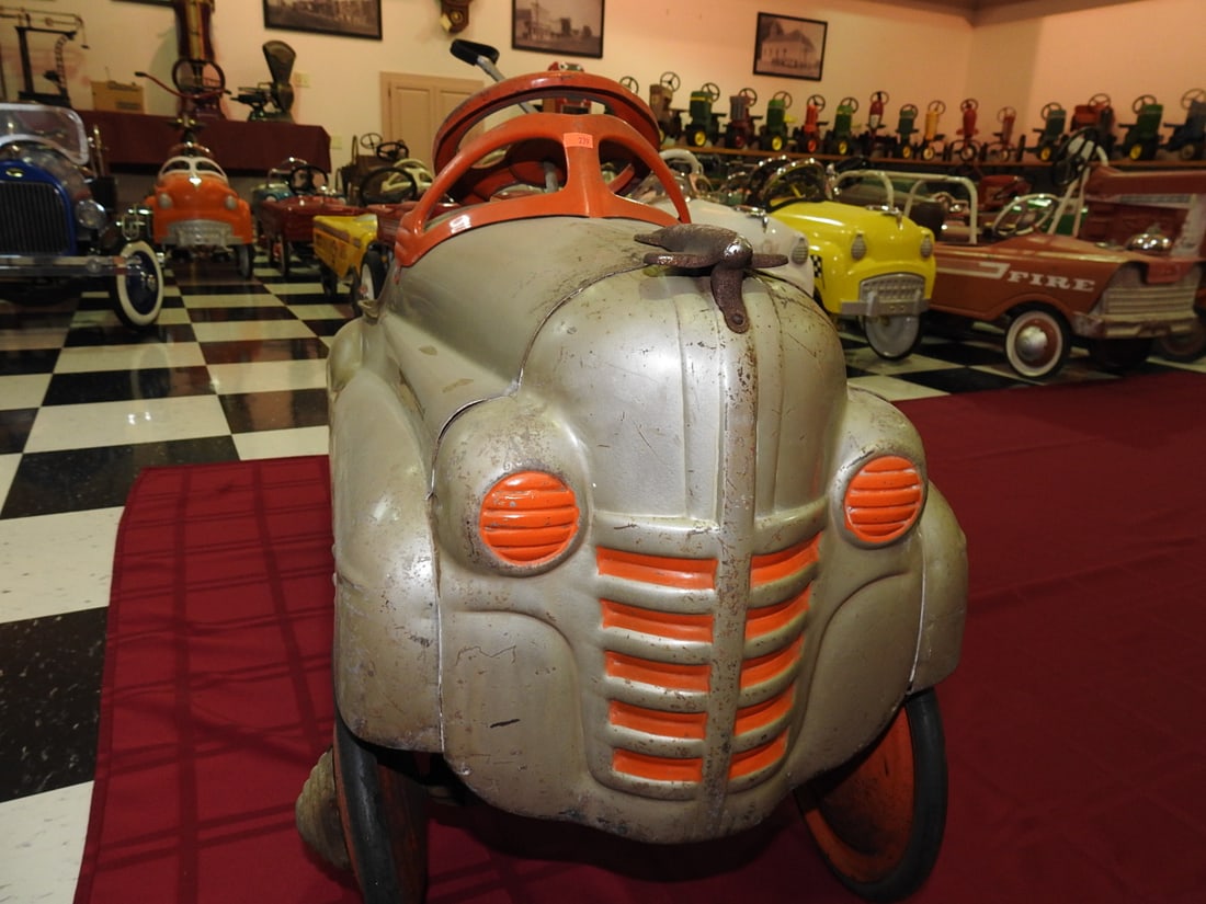 Murray Vintage Pedal Car - 2