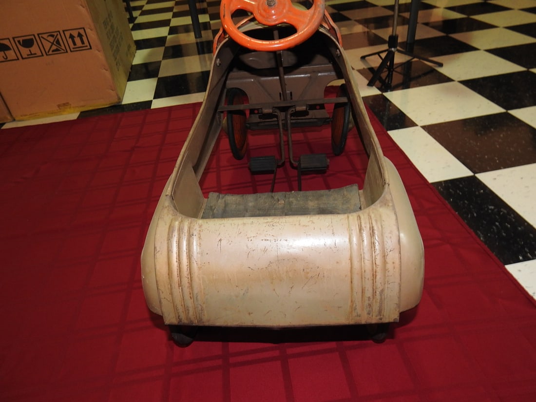 Murray Vintage Pedal Car - 4
