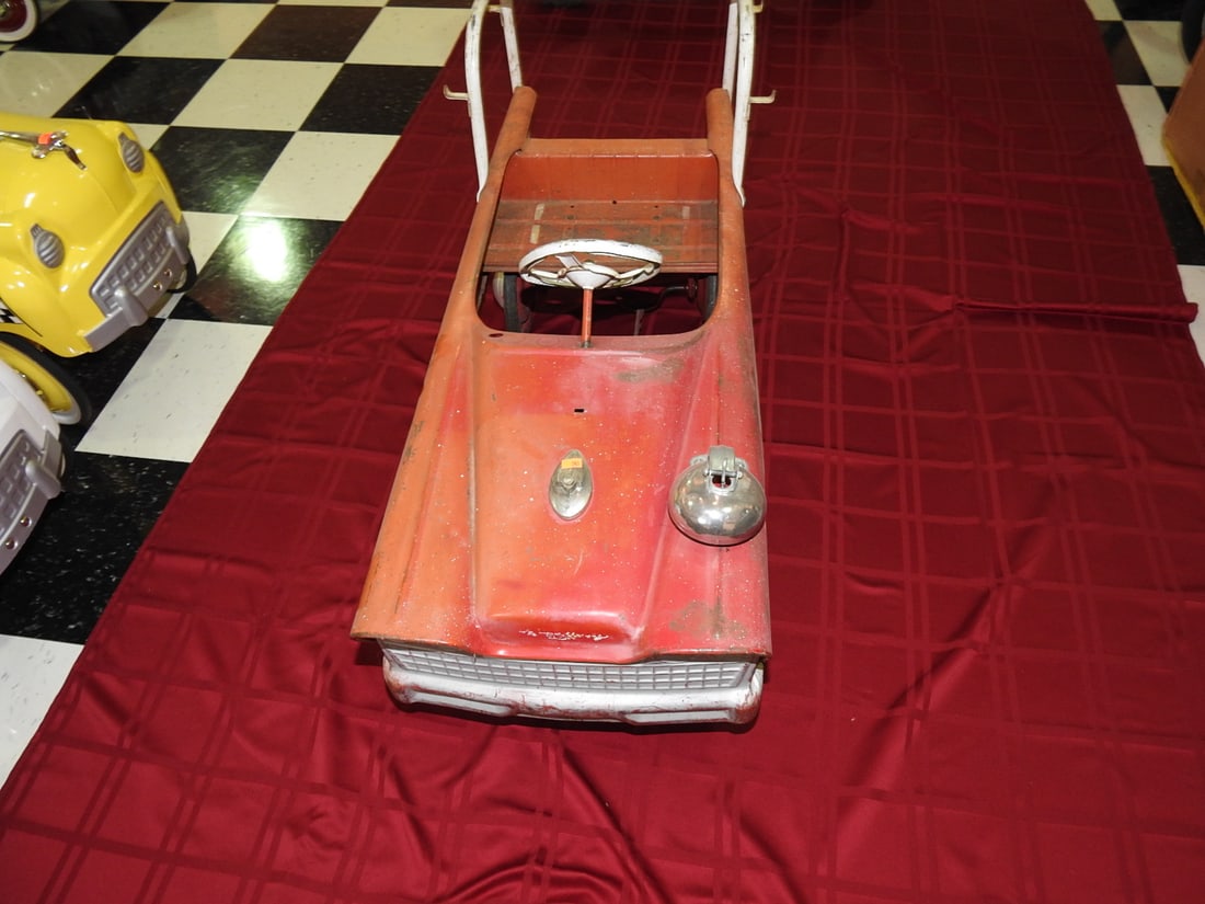 Full Ball Bearing Fire Pedal Car - 4